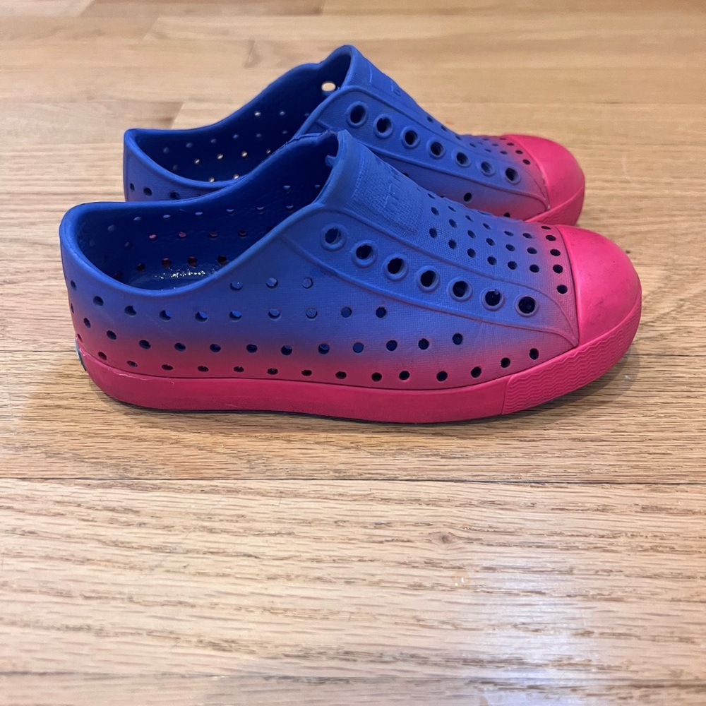 Toddler Native shoes - Picture 3 of 4
